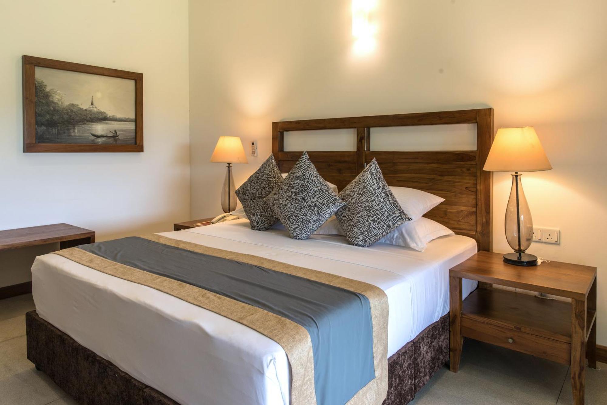 Hotel Earls Rajarata Anuradhapura Habitación foto
